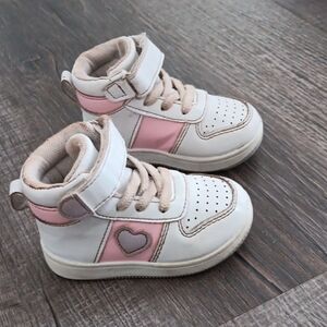 Girls Hogh Tops Size 4